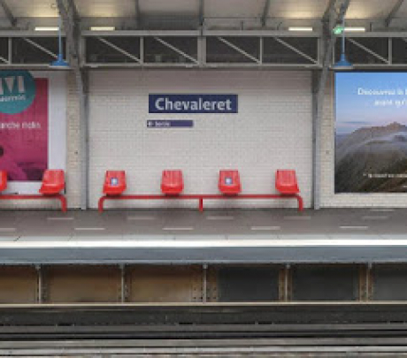 Καμπάνια στο Μετρό του Παρισιού κατά των ανεμογεννητριών στα ελληνικά τοπία!